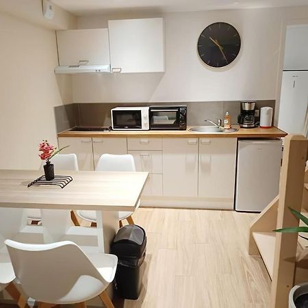 Le Petit Cocon Appartement Pont-Évêque Buitenkant foto